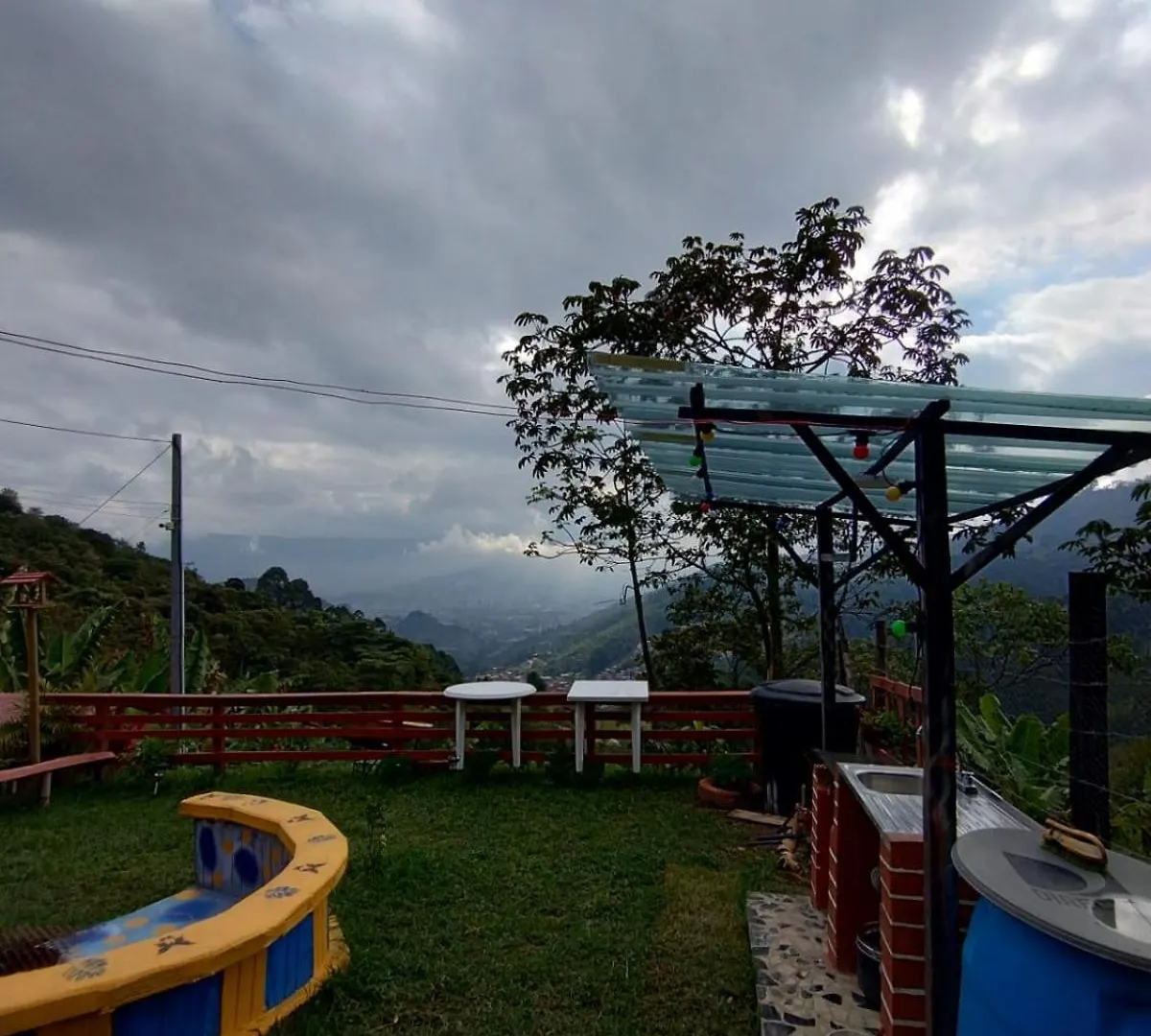 Casita El Mirador Solo Naturaleza Medellin 0*,