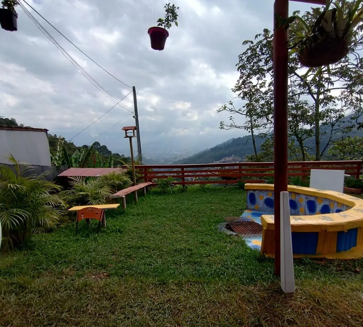Casita El Mirador Solo Naturaleza Medellin